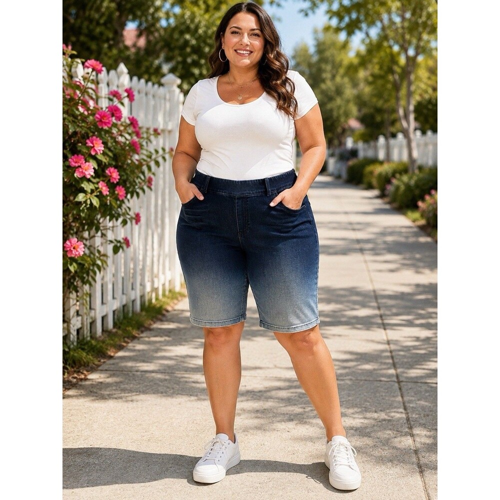 Westbound Woman 22W Dark Wash Ombre Denim Bermuda Shorts Pull On Stretch Pockets